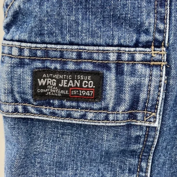 Wrangler Men's Blue Denim Cargo‎ Shorts Loose Fit Relaxed Straight Leg Size 36 - Picture 3 of 7